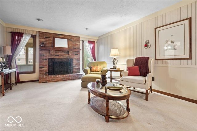 4019 S Heritage Court, New Palestine, IN 46163