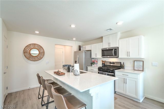 615 Coffeepot Rock Court, North Las Vegas, NV 89081