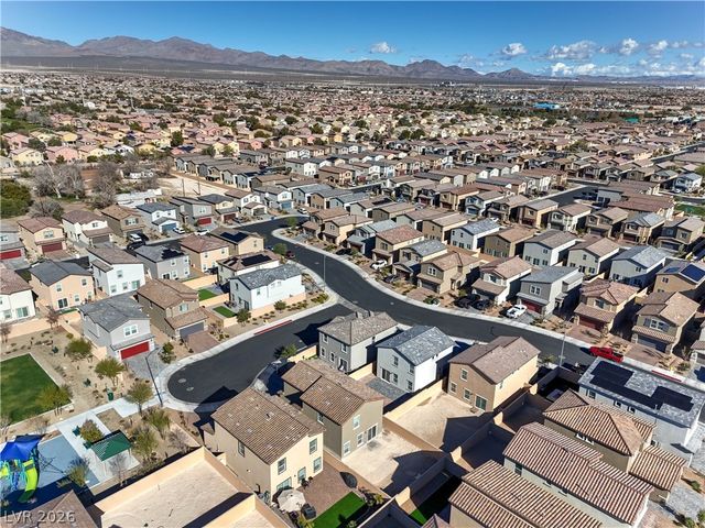 615 Coffeepot Rock Court, North Las Vegas, NV 89081