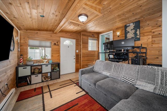 314 E Heroy Ave, Spokane, WA 99207