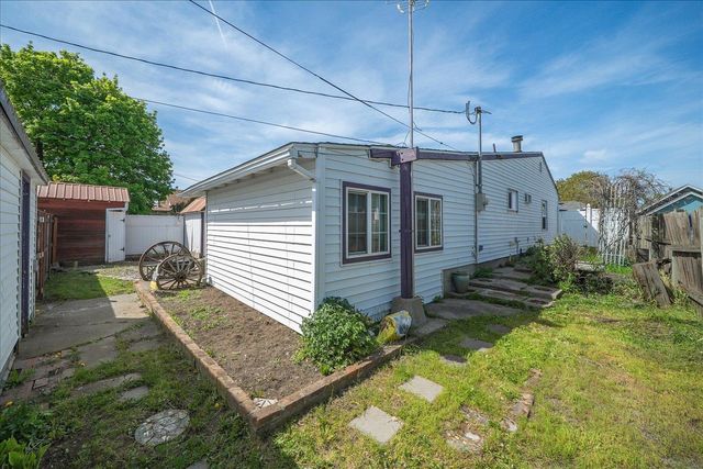 314 E Heroy Ave, Spokane, WA 99207