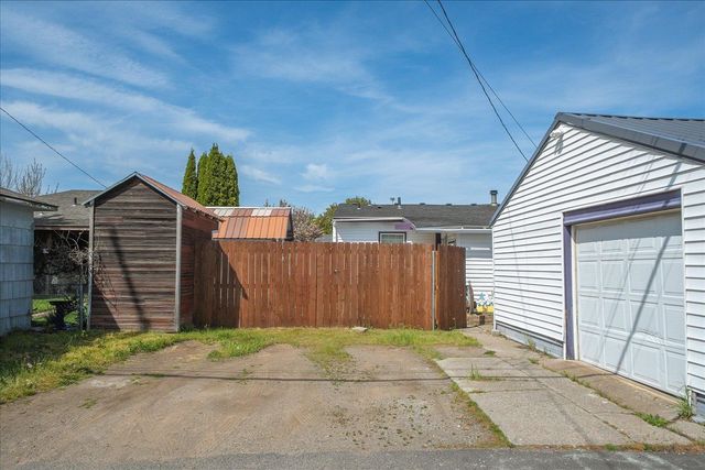314 E Heroy Ave, Spokane, WA 99207