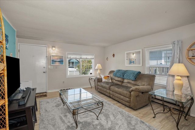 314 E Heroy Ave, Spokane, WA 99207