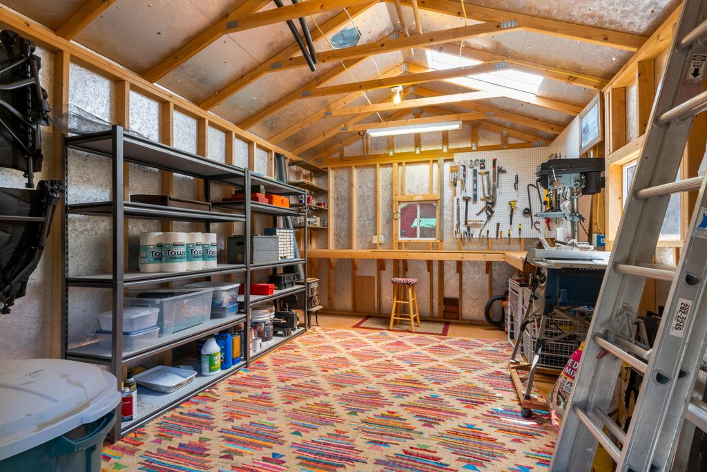 Image 41 of property listing at 578 Horseshoe Loop, Jemez Springs, NM 87025