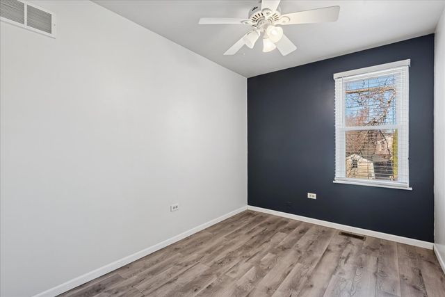 1137 Crimson Court, Naperville, IL 60564