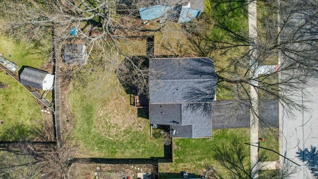 1137 Crimson Court, Naperville, IL 60564