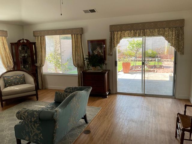 2270 Dawson Cove Lane S, Clovis, CA 93611