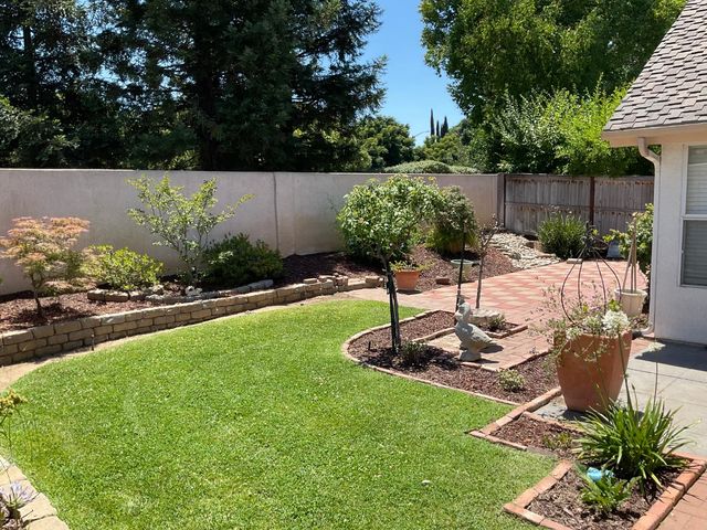 2270 Dawson Cove Lane S, Clovis, CA 93611