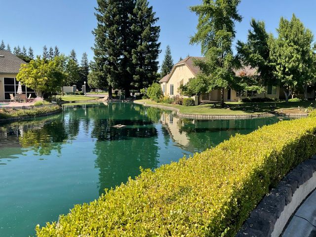 2270 Dawson Cove Lane S, Clovis, CA 93611
