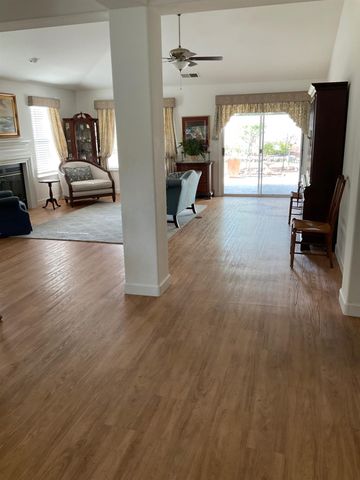 2270 Dawson Cove Lane S, Clovis, CA 93611