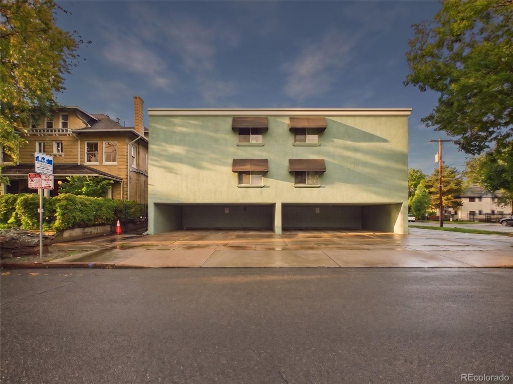 Image 2 of property listing at 830 E 11th Avenue 103, Denver, CO 80218