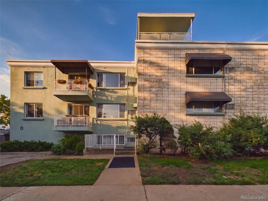 Image 3 of property listing at 830 E 11th Avenue 103, Denver, CO 80218
