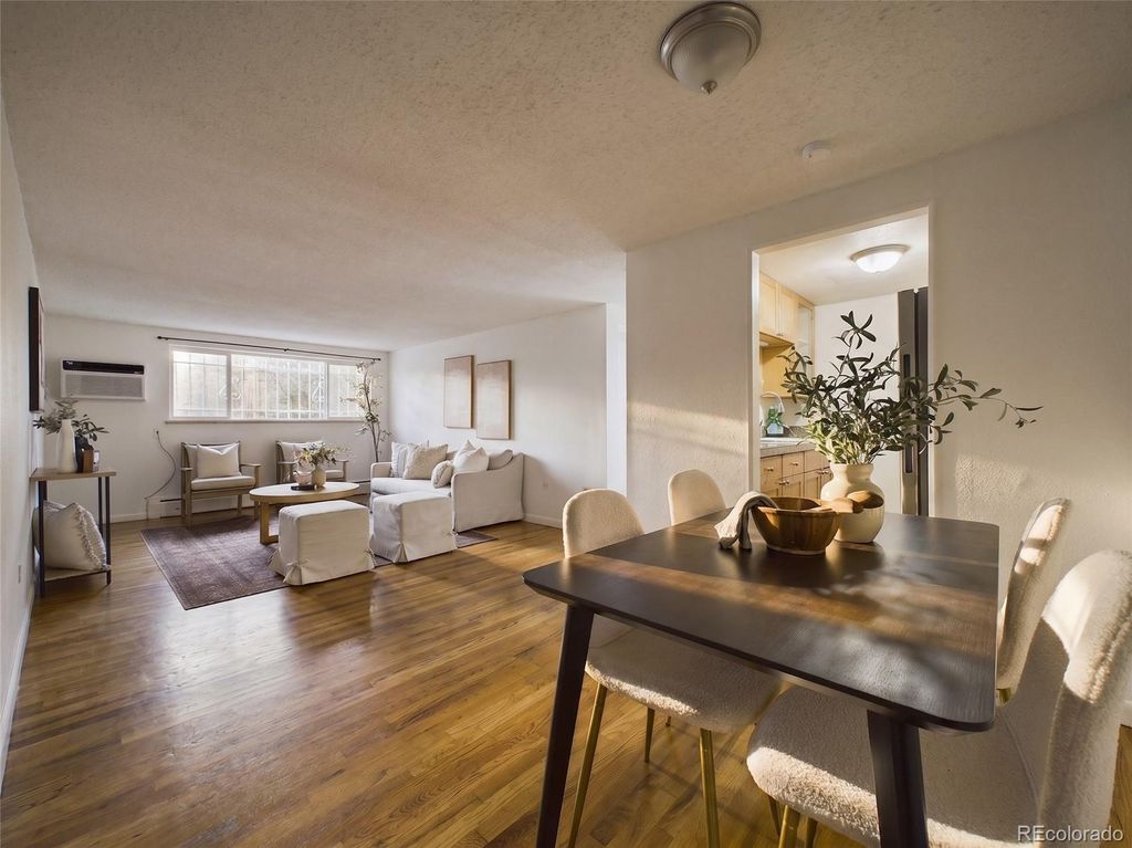 Image 4 of property listing at 830 E 11th Avenue 103, Denver, CO 80218