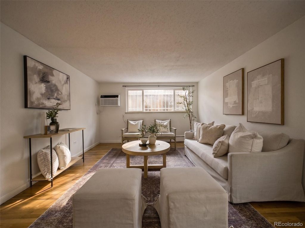 Image 5 of property listing at 830 E 11th Avenue 103, Denver, CO 80218