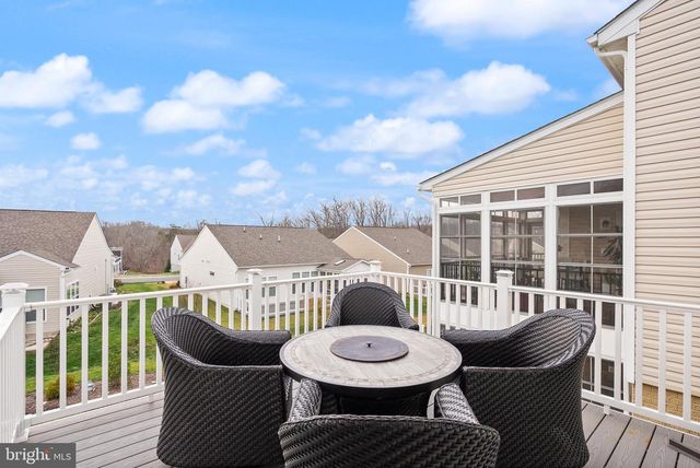 5 MONTAUK AVE, Fredericksburg, VA 22406