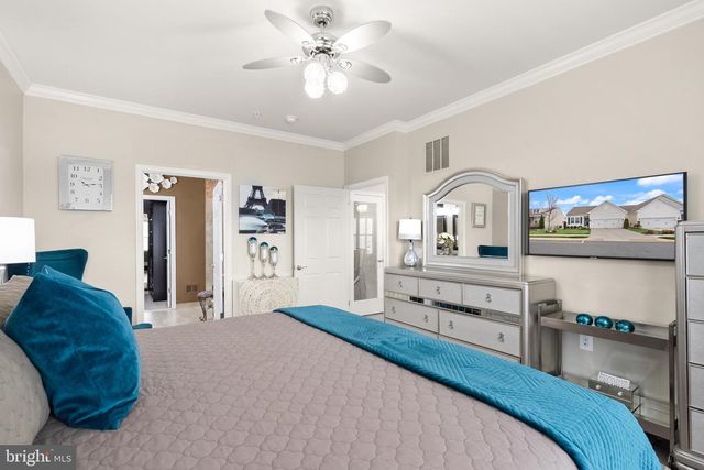 5 MONTAUK AVE, Fredericksburg, VA 22406