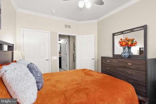 5 MONTAUK AVE, Fredericksburg, VA 22406