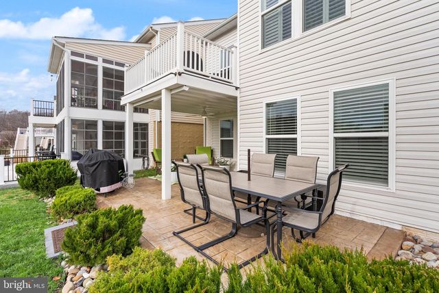 5 MONTAUK AVE, Fredericksburg, VA 22406