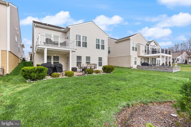 5 MONTAUK AVE, Fredericksburg, VA 22406