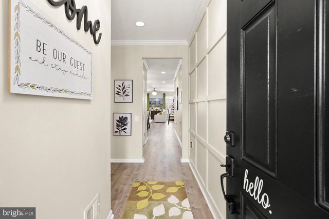 5 MONTAUK AVE, Fredericksburg, VA 22406