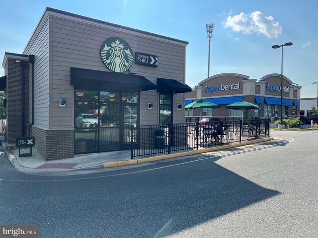 5 MONTAUK AVE, Fredericksburg, VA 22406