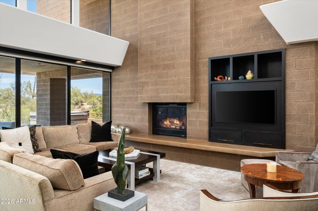 9216 E SKY LINE Drive, Scottsdale, AZ 85262