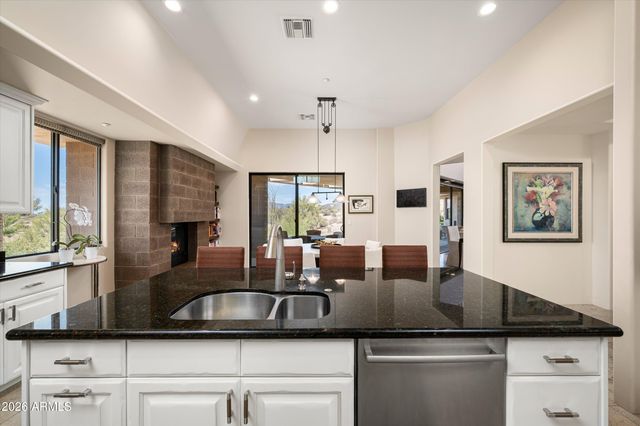 9216 E SKY LINE Drive, Scottsdale, AZ 85262
