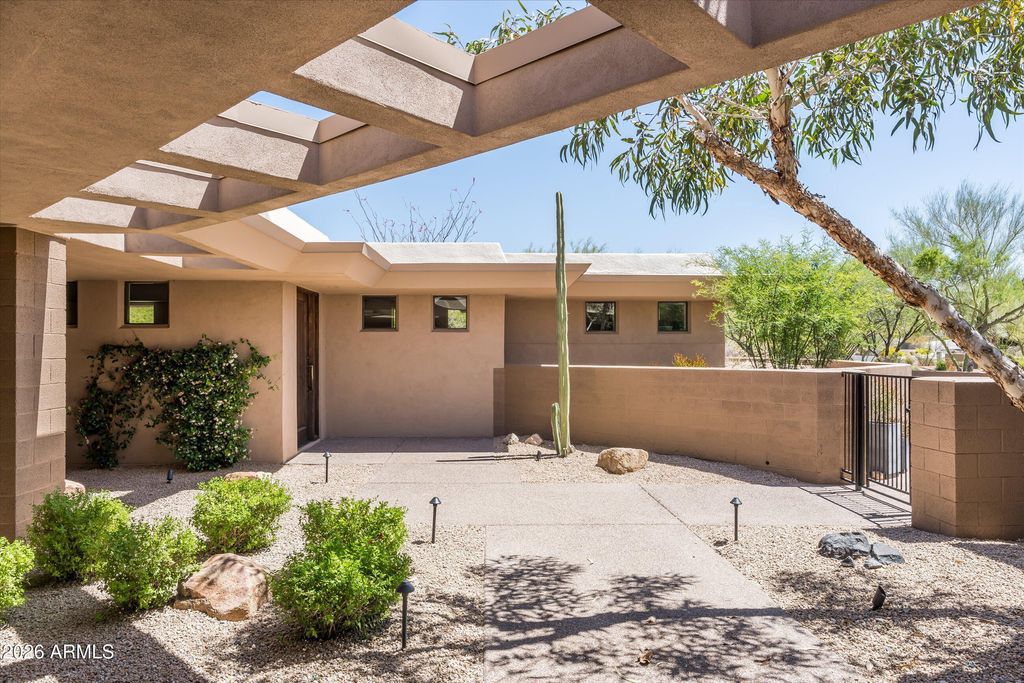 9216 E SKY LINE Drive, Scottsdale, AZ 85262 — photo 5