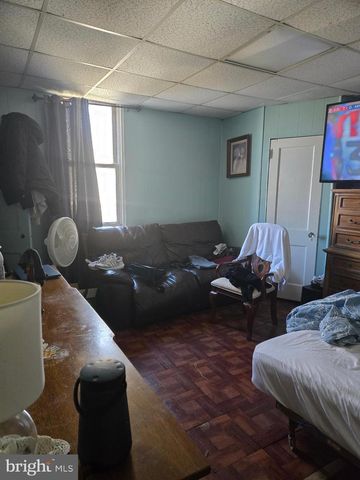 5451 OAKLAND ST, Philadelphia, PA 19124