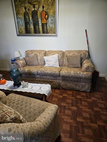 5451 OAKLAND ST, Philadelphia, PA 19124