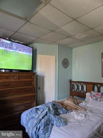 5451 OAKLAND ST, Philadelphia, PA 19124