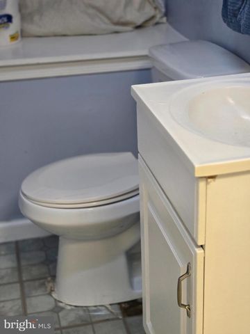 5451 OAKLAND ST, Philadelphia, PA 19124