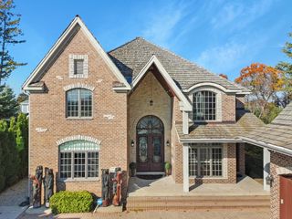 2611 E Lake Shore DRIVE, Twin Lakes, WI 53181