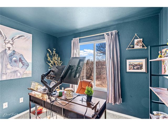 25 Tierra Casa Dr, Pueblo, CO 81005