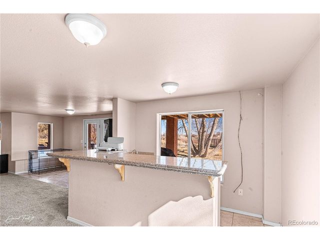 25 Tierra Casa Dr, Pueblo, CO 81005