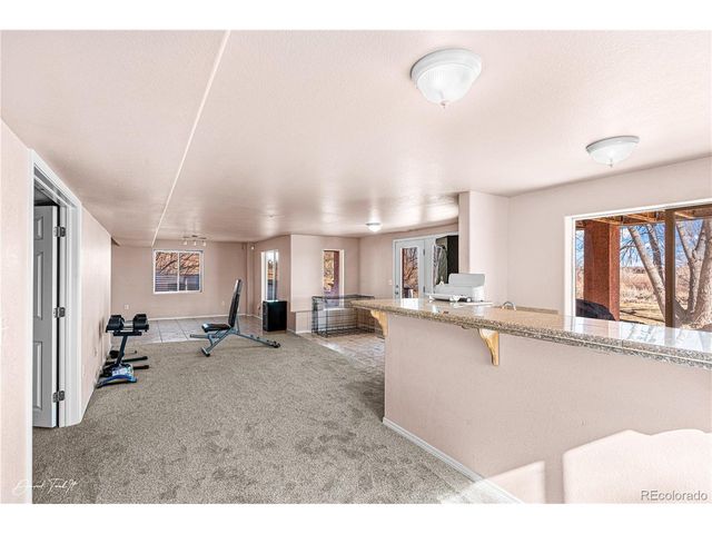 25 Tierra Casa Dr, Pueblo, CO 81005