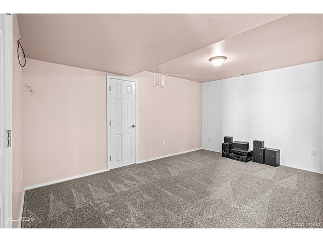 25 Tierra Casa Dr, Pueblo, CO 81005