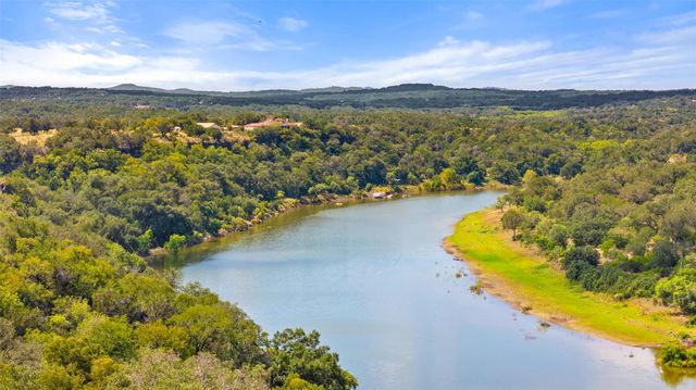 10 Pedernales Canyon TRL, Spicewood, TX 78669