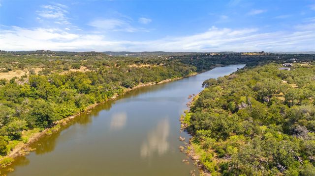10 Pedernales Canyon TRL, Spicewood, TX 78669