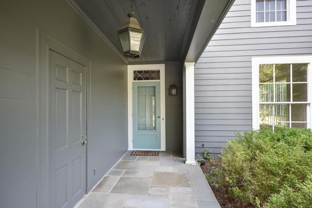 705 W Bradley ROAD, River Hills, WI 53217