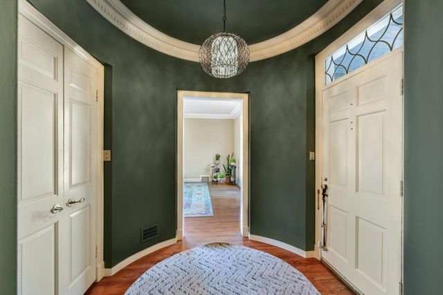 705 W Bradley ROAD, River Hills, WI 53217