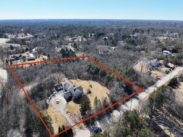 705 W Bradley ROAD, River Hills, WI 53217