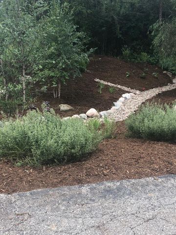 705 W Bradley ROAD, River Hills, WI 53217