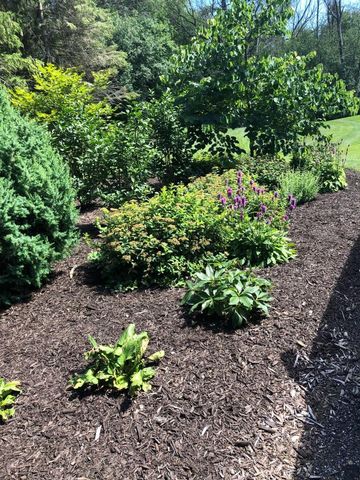 705 W Bradley ROAD, River Hills, WI 53217