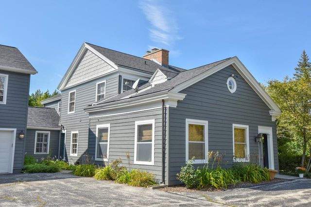 705 W Bradley ROAD, River Hills, WI 53217