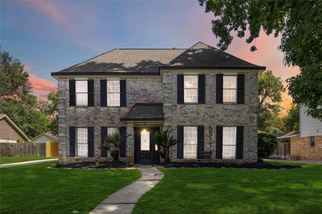 5511 Green Timbers Drive, Humble, TX 77346