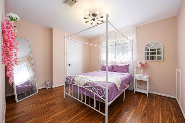 5511 Green Timbers Drive, Humble, TX 77346