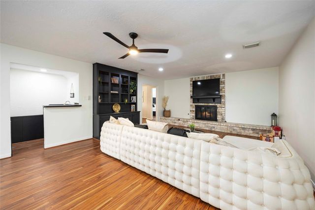5511 Green Timbers Drive, Humble, TX 77346