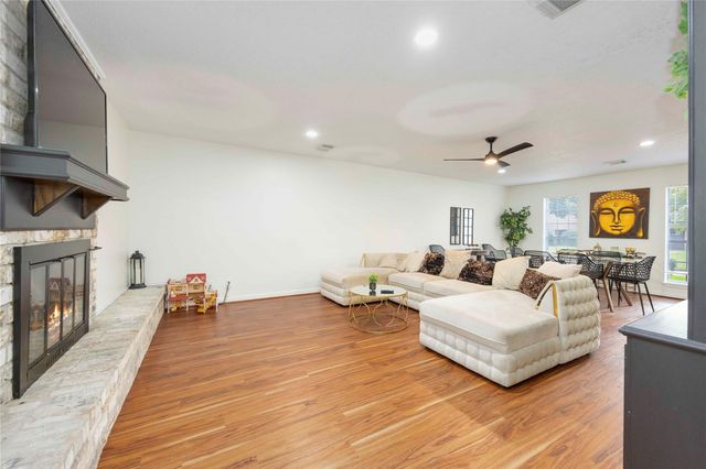 5511 Green Timbers Drive, Humble, TX 77346