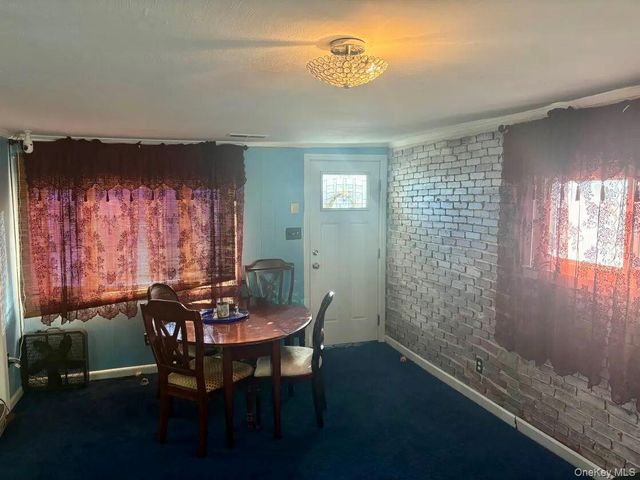 11 Tell Avenue, Deer Park, NY 11729